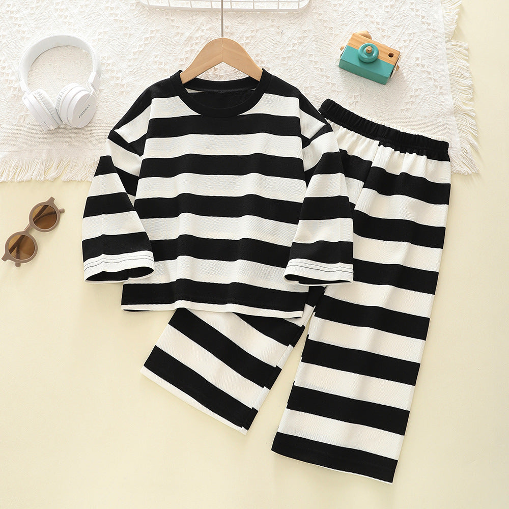 Black and white wide-striped T-shirt and pants set